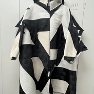 Issey Myake Mantel & Hose